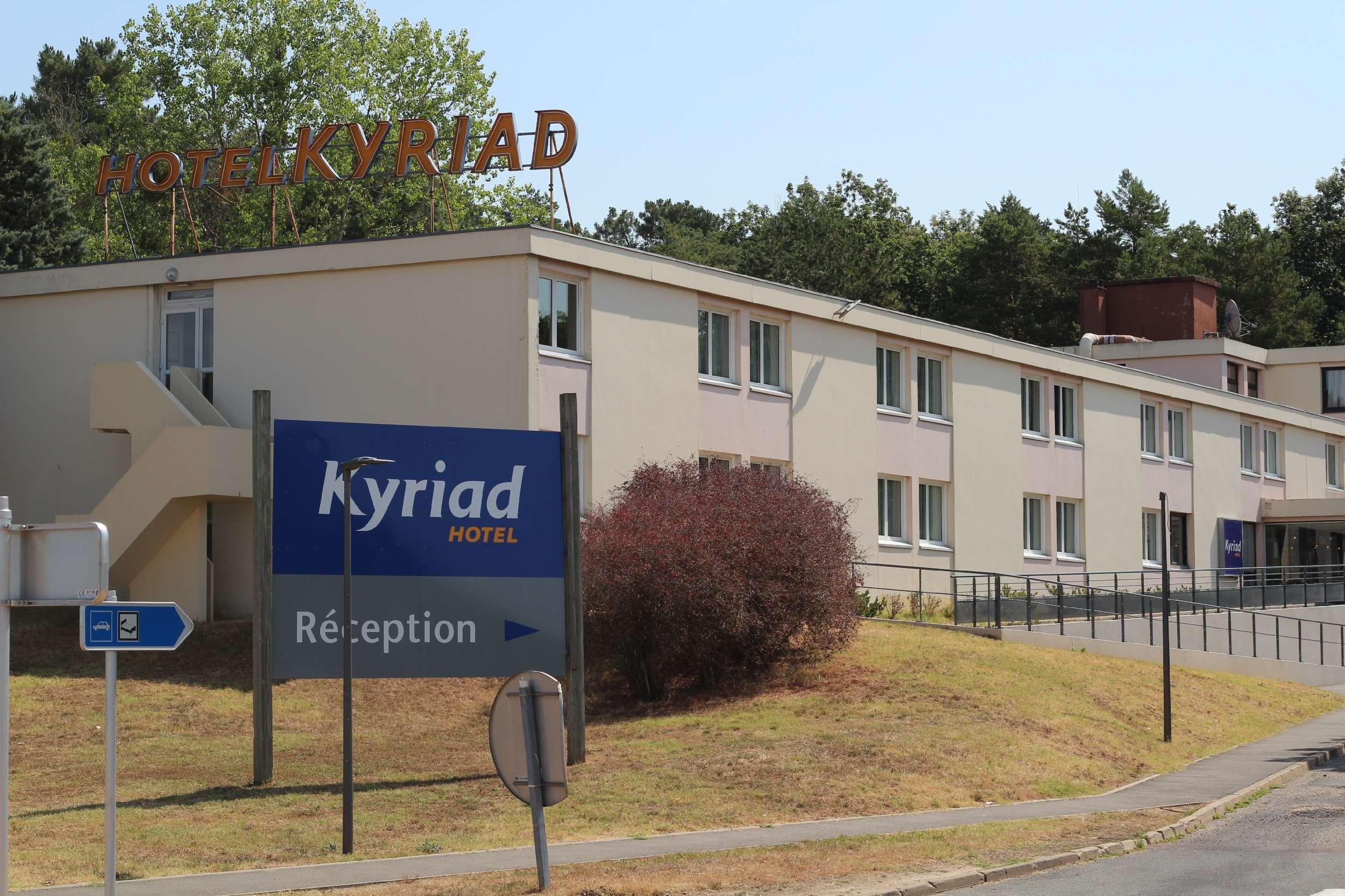Kyriad Nemours Exteriér fotografie